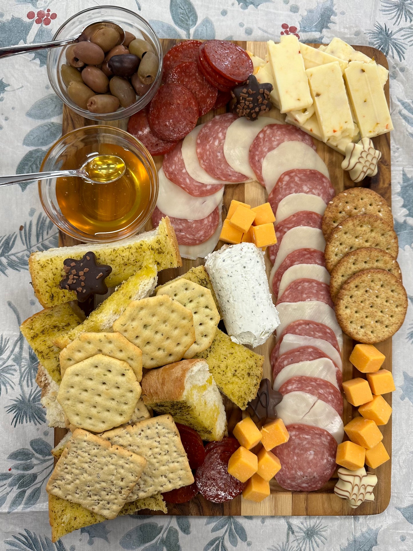 Charcuterie Boards, Cheese Boards, & Dessert Boards